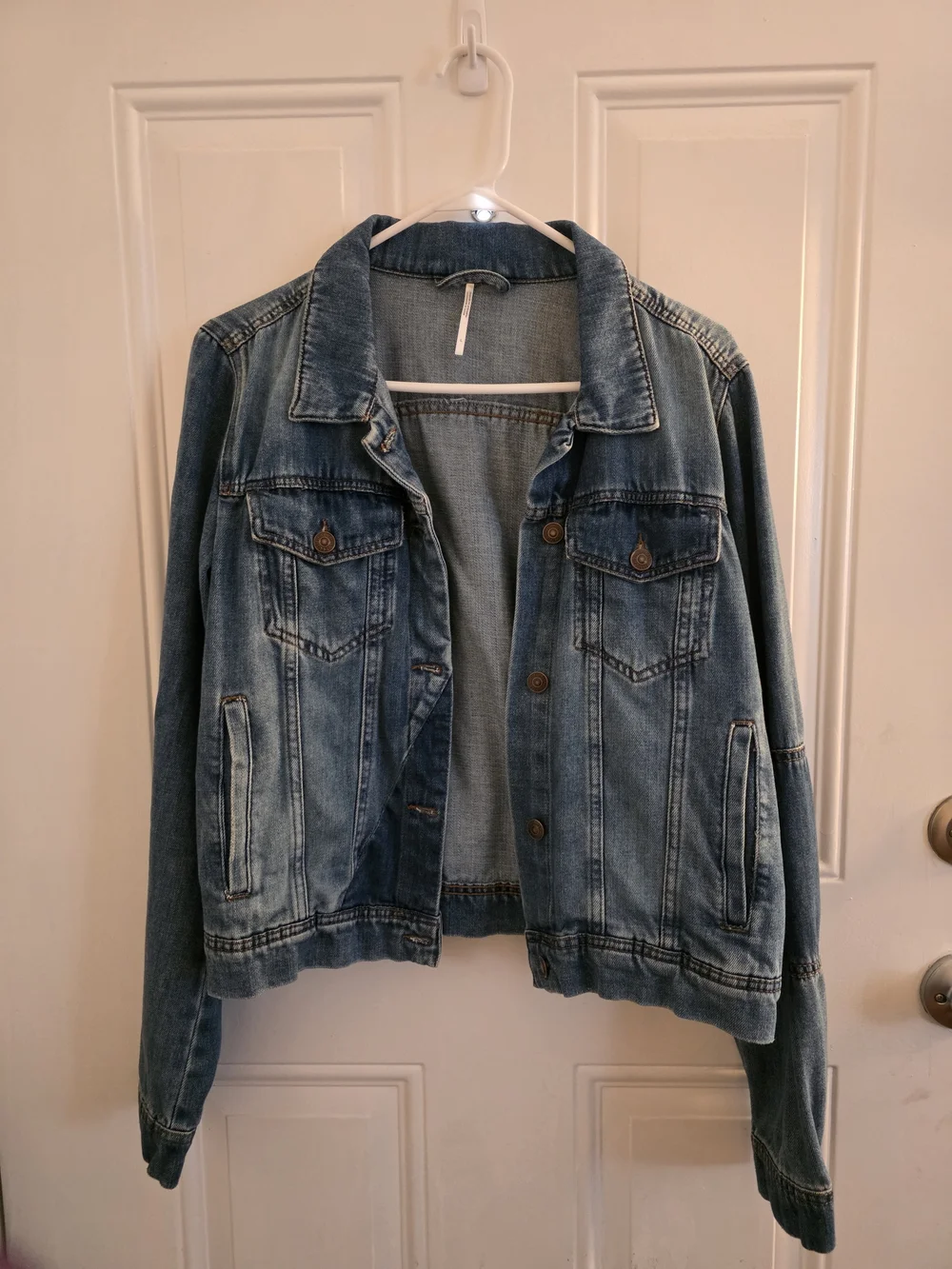 NWOT Free People Rumors Jean Jacket - Picture 11 of 13